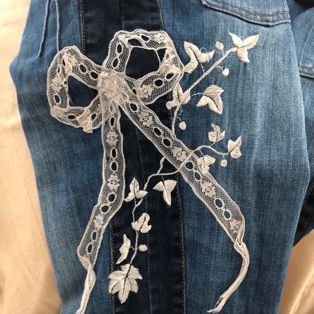 Jeans - Picture 4 of 4